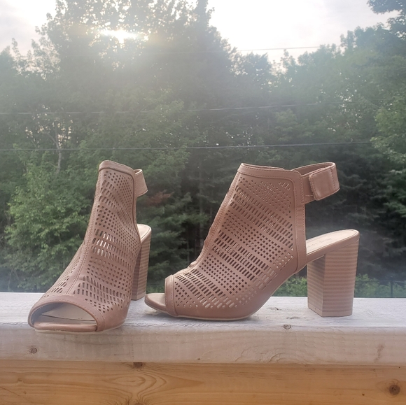 Call it Spring Moanda Gladiator Block Heel Sandal - Picture 6 of 12